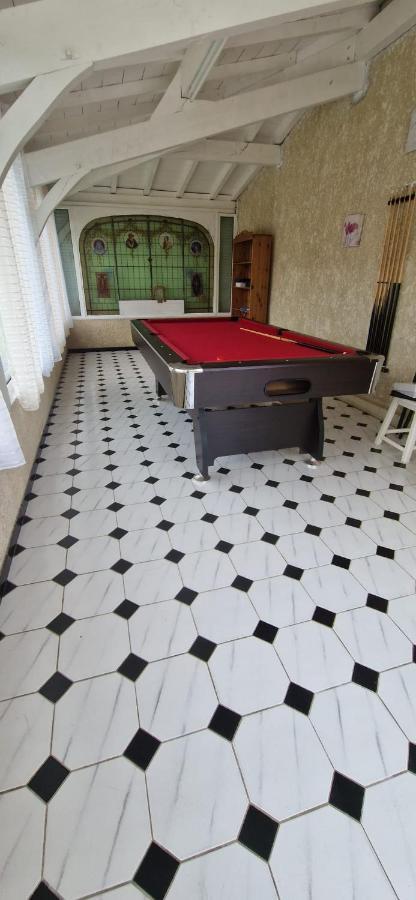 Villa Avec Piscine Et Billard 사브레 외부 사진